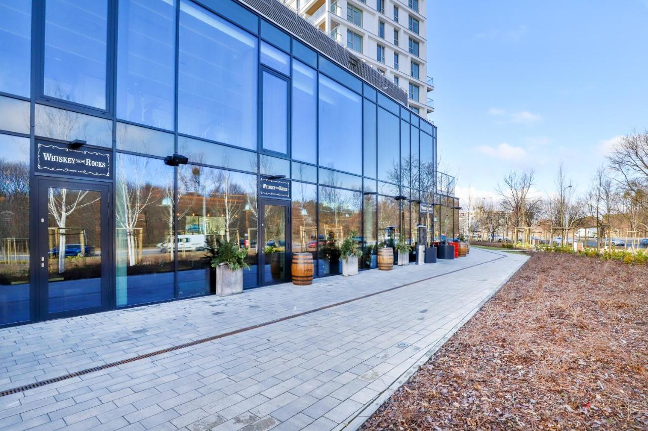 Tarasy Baltyku Apartments & Parking & Balcony By Noclegi Renters Gdansk Bagian luar foto